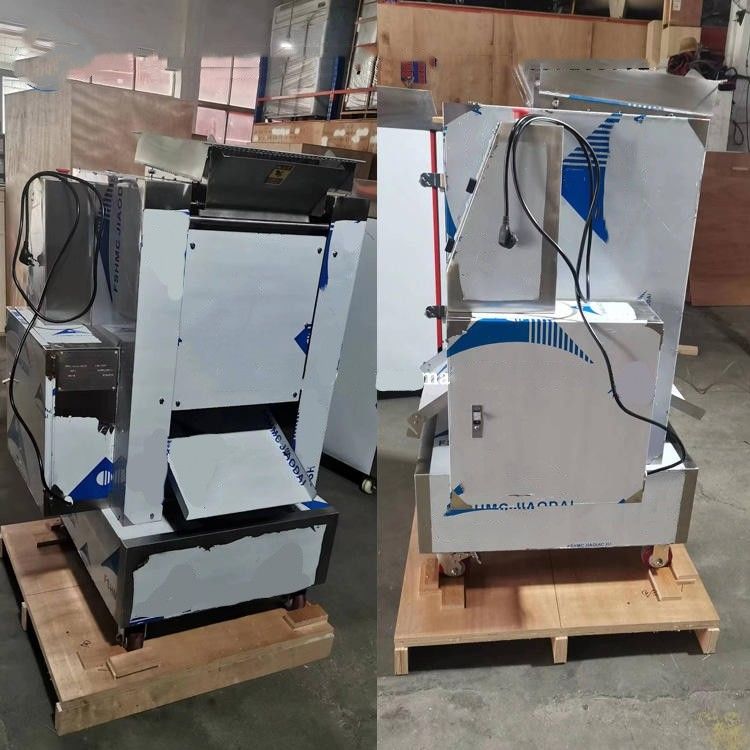 Macchina automatica per la produzione di polpette di mais di riso