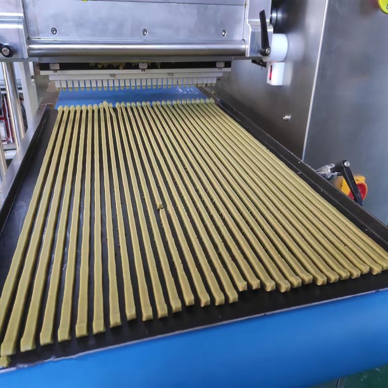 I produttori producono vendite dirette di 304 Macchine automatiche per biscotti Taglio del filo Macchine per biscotti Snack Chips Macchine attrezzature